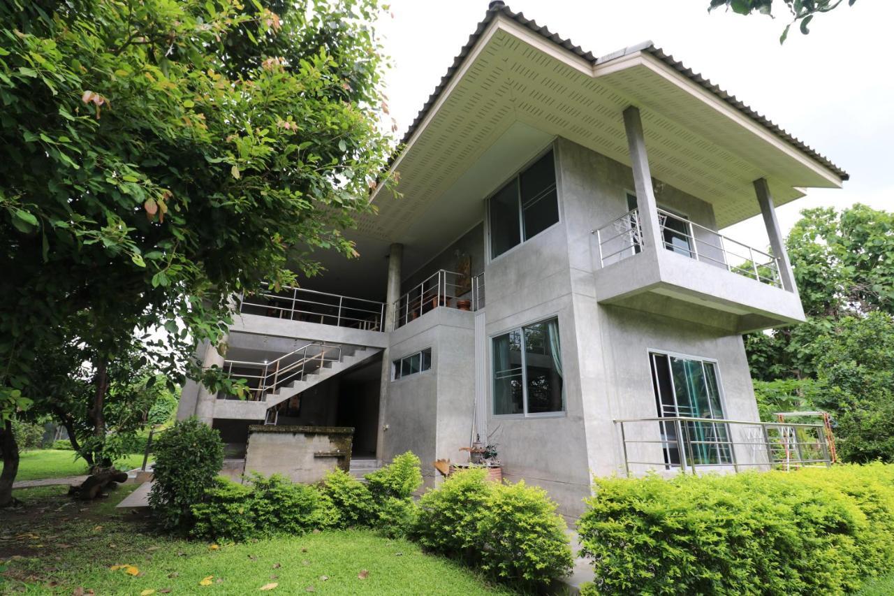 Gongkaew Huenkum Hotel Chiang Mai Exterior photo